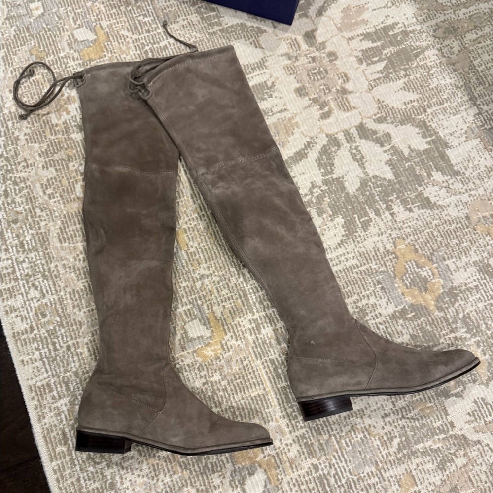 Stuart Weitzman Women's Over the Knee Boots in Praline Suede